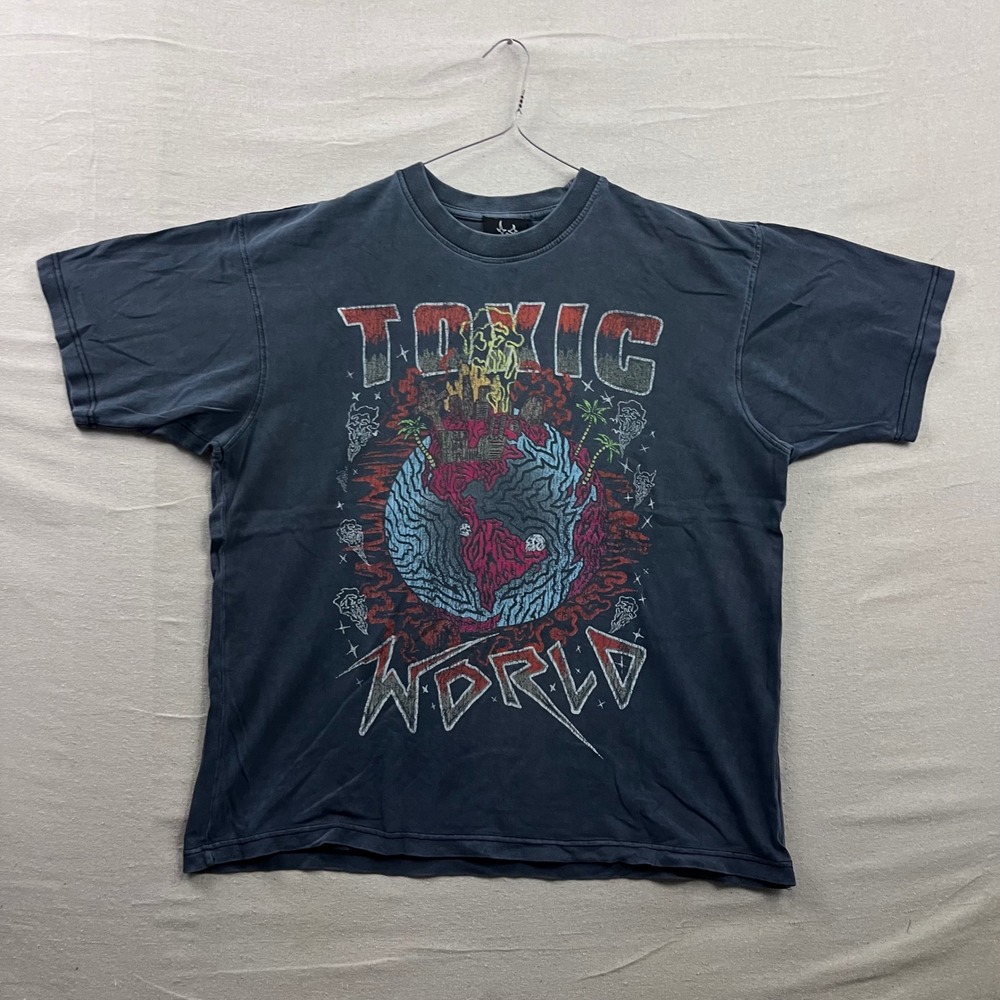 Toxicity Graphic T-Shirt Mens XL Faded Black Toxic World Distressed‎ Streetwear